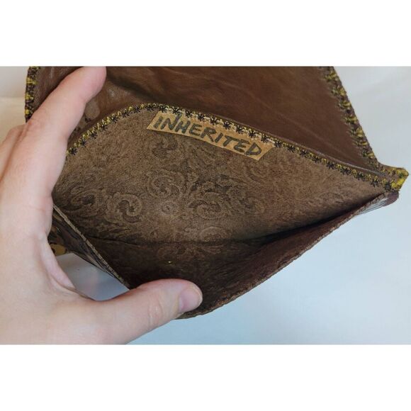 Inherited Leather Bag Wallet Clutch Engraved Scroll Metalic 10x4.5 - Picture 5 of 8